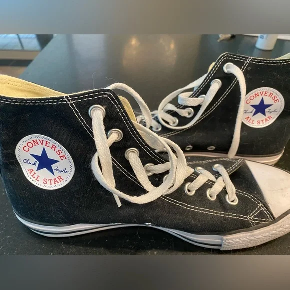 Converse Chuck Taylor All Star black, woman’s size 10. - Picture 1 of 3